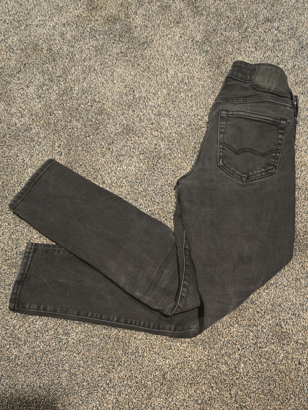 American Eagle Outfitters Slim Straight Jeans in Washed Charcoal